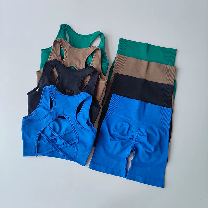 FlexFlow Women's Seamless Activewear Set – Sports Bra & High-Waist Shorts (2-Piece)